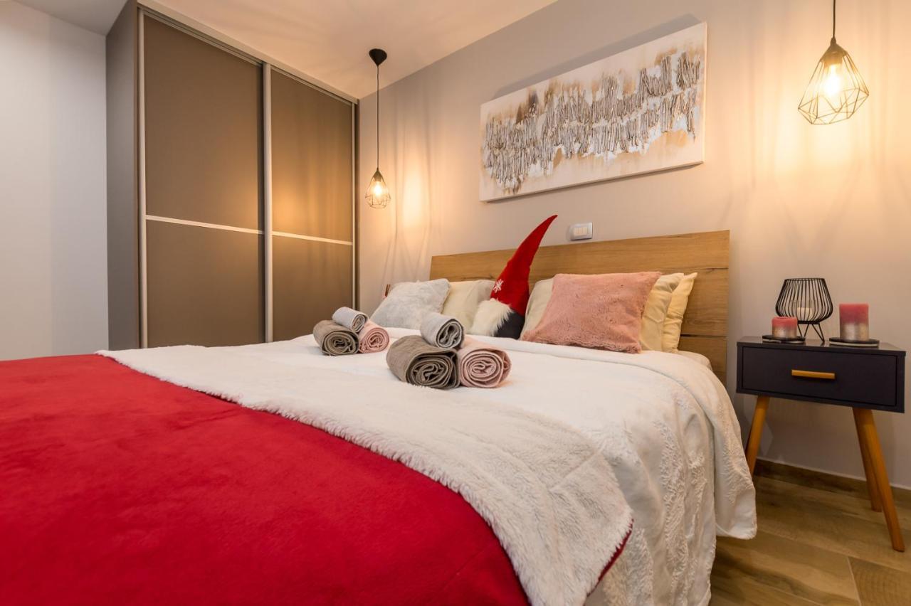 Lavanda Maslina - New Luxury Apartments Πούλα Εξωτερικό φωτογραφία