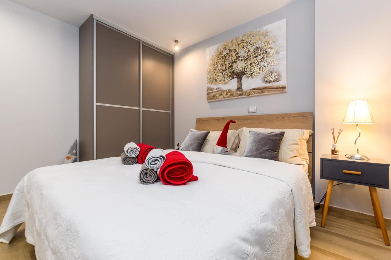 Lavanda Maslina - New Luxury Apartments Πούλα Εξωτερικό φωτογραφία