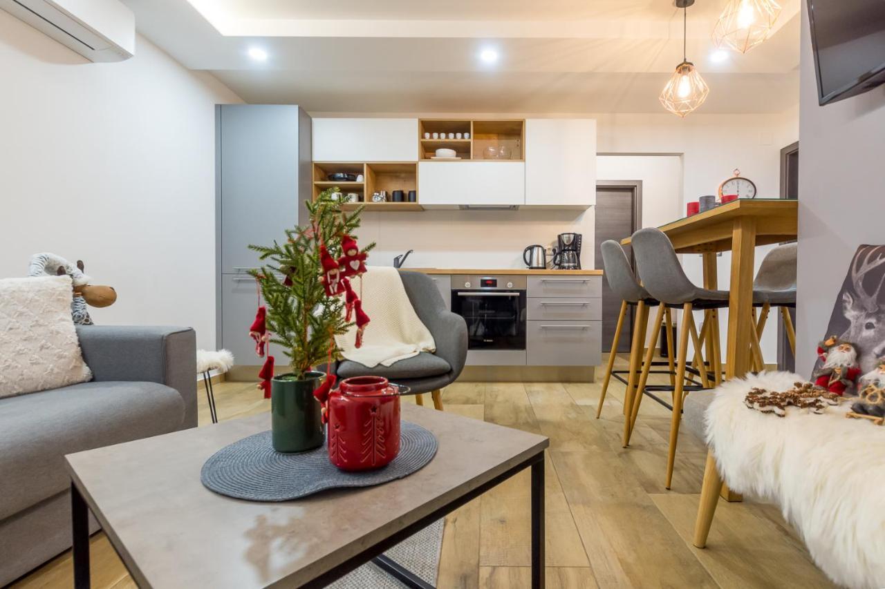 Lavanda Maslina - New Luxury Apartments Πούλα Εξωτερικό φωτογραφία