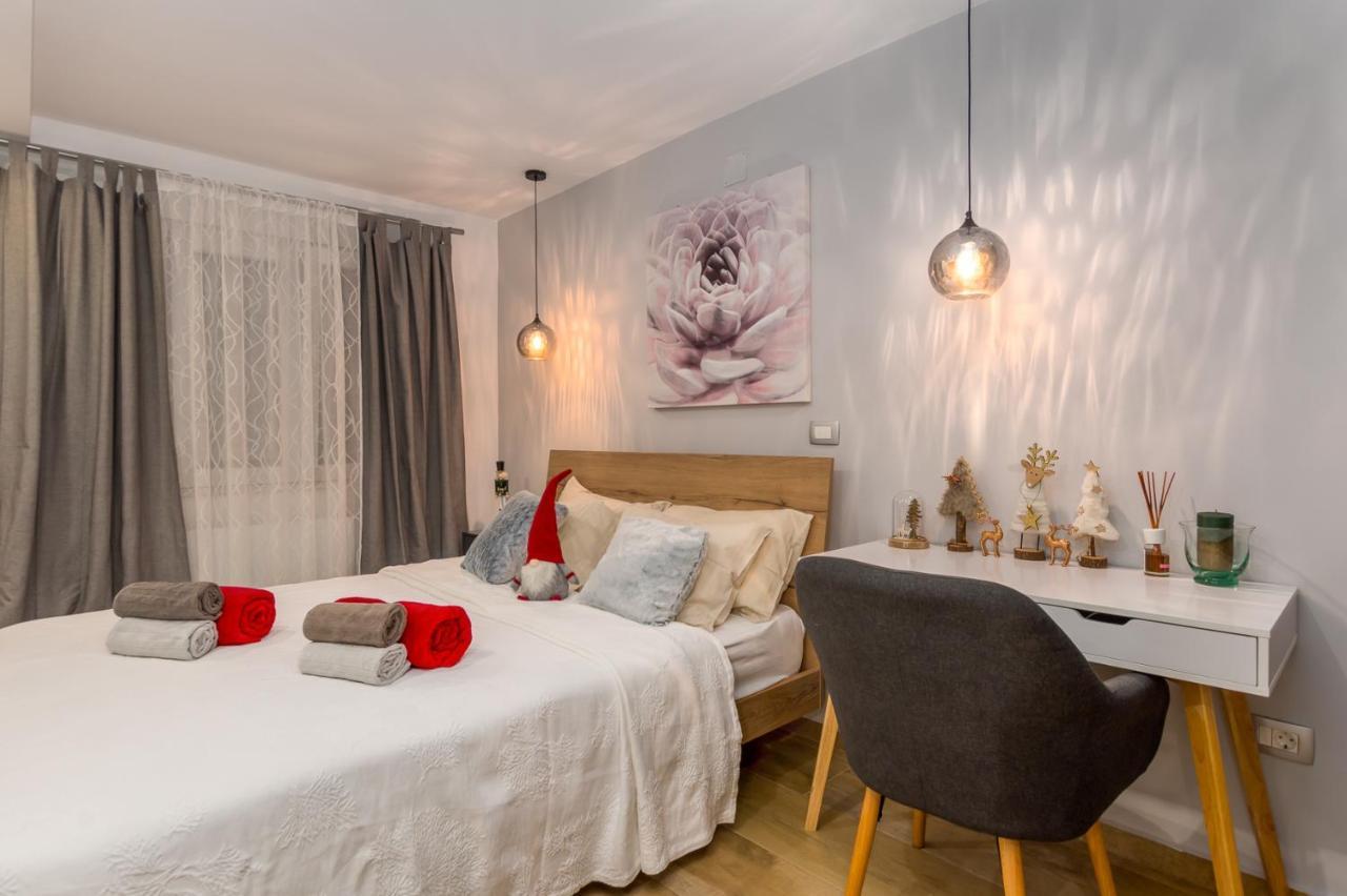 Lavanda Maslina - New Luxury Apartments Πούλα Εξωτερικό φωτογραφία