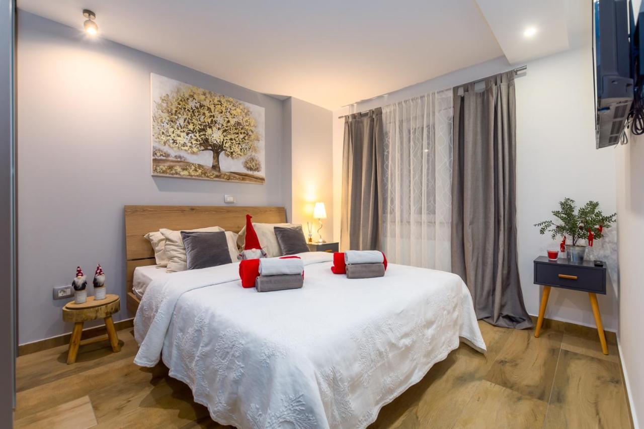 Lavanda Maslina - New Luxury Apartments Πούλα Εξωτερικό φωτογραφία