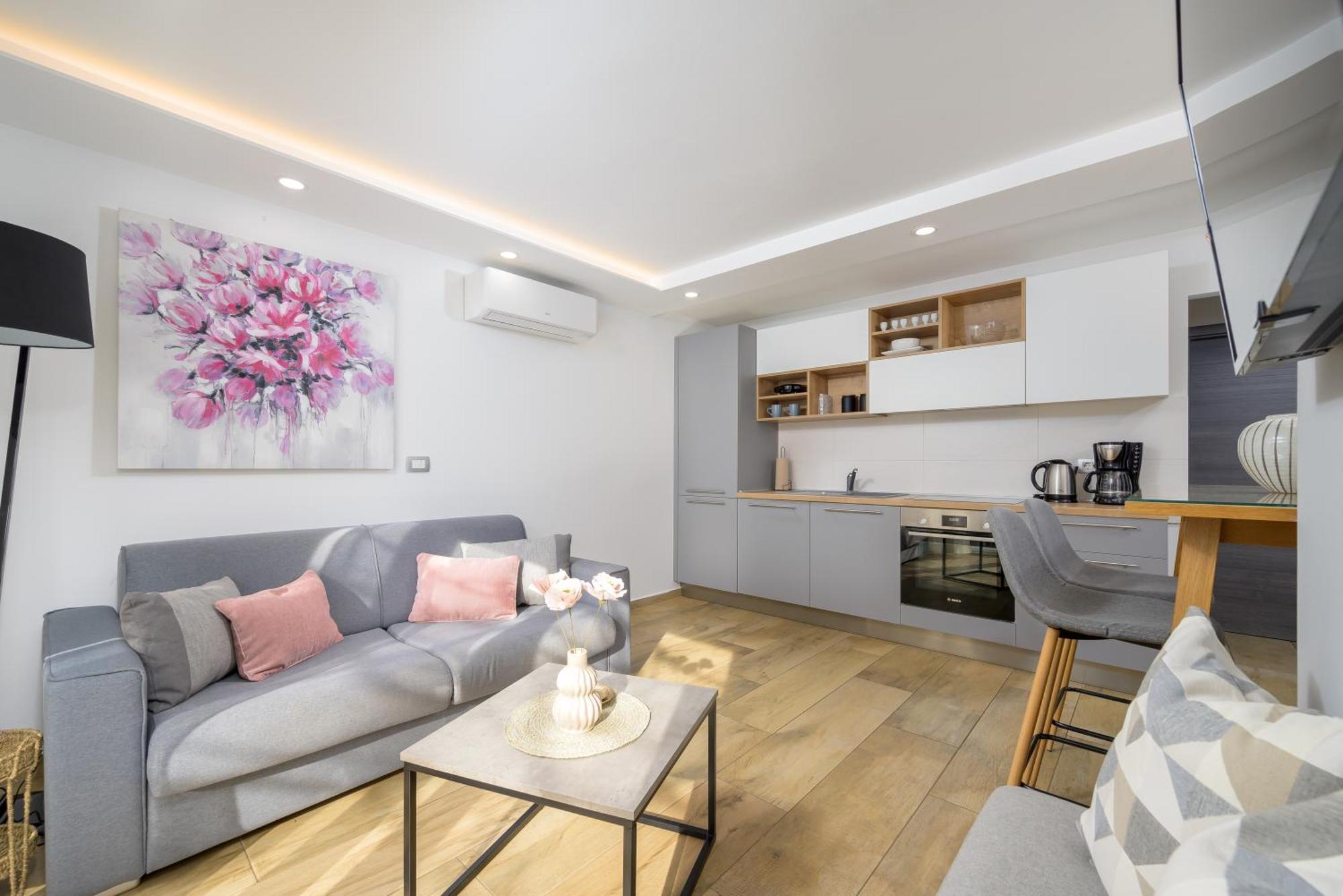 Lavanda Maslina - New Luxury Apartments Πούλα Εξωτερικό φωτογραφία