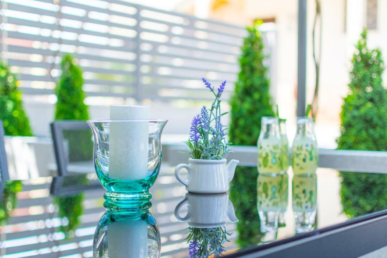 Lavanda Maslina - New Luxury Apartments Πούλα Εξωτερικό φωτογραφία