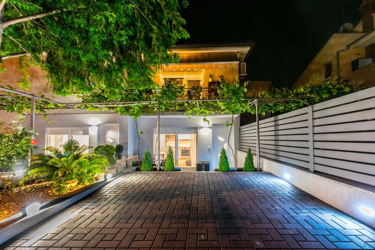Lavanda Maslina - New Luxury Apartments Πούλα Εξωτερικό φωτογραφία